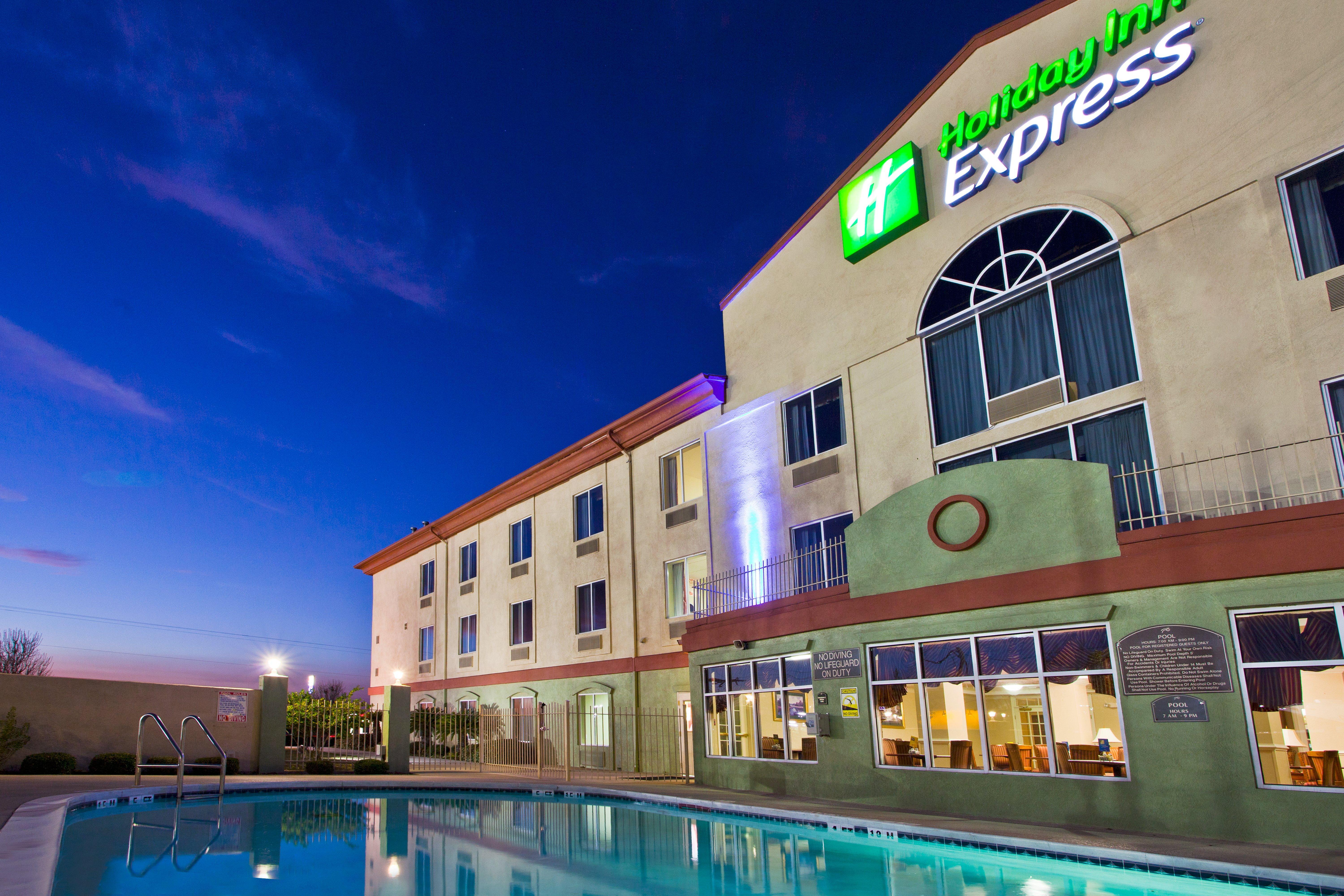 Holiday Inn Express Hotel & Suites Live Oak By Ihg Buitenkant foto