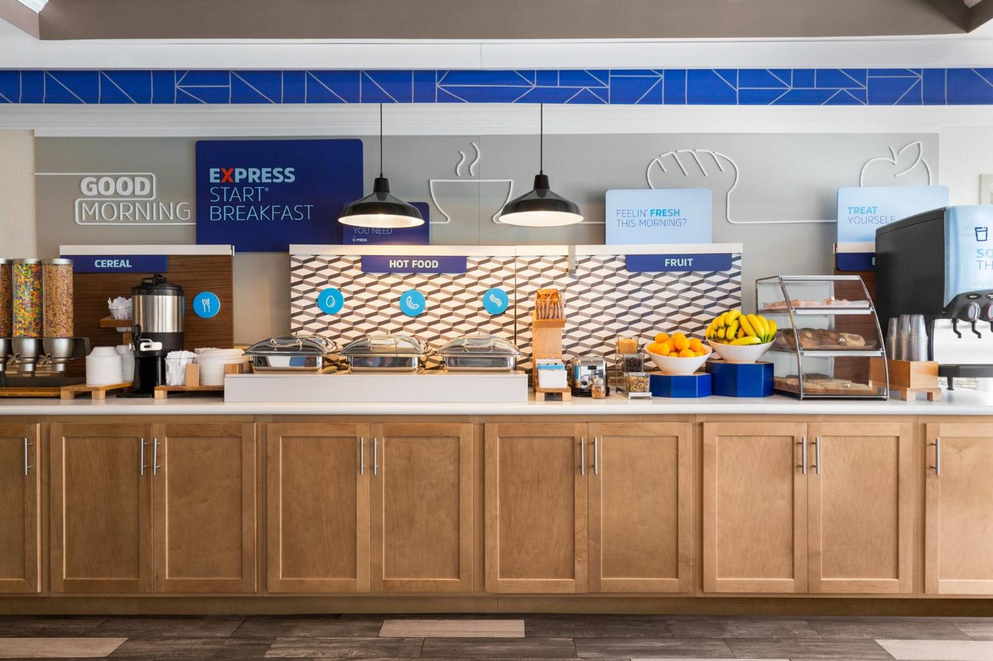 Holiday Inn Express Hotel & Suites Live Oak By Ihg Buitenkant foto