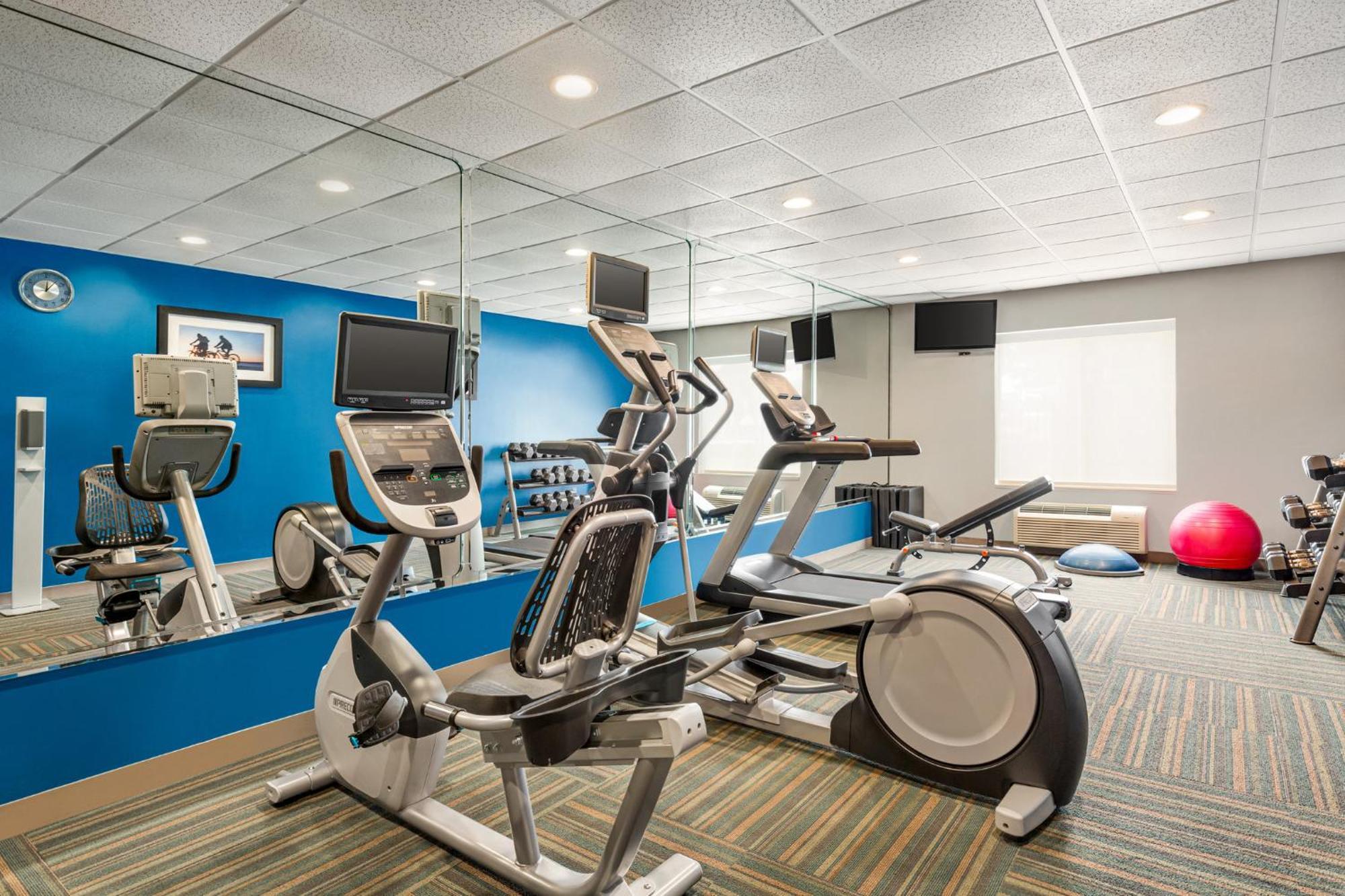 Holiday Inn Express Hotel & Suites Live Oak By Ihg Buitenkant foto